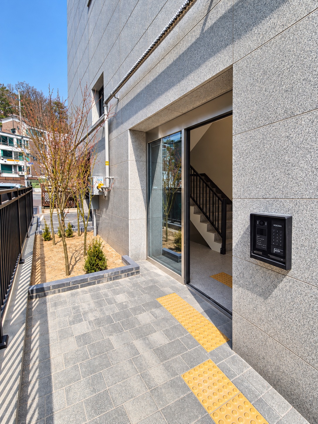 12_공동현관_20260326_123410.jpg